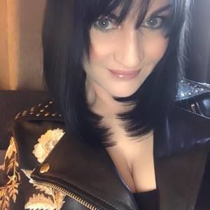 Meet your Posher, Dawnene